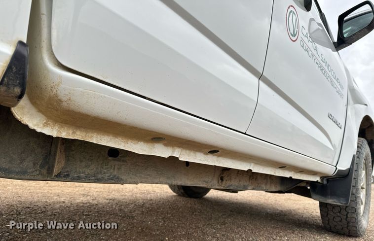 image for item NM9226 2015 GMC Canyon Ext. Cab pickup truck