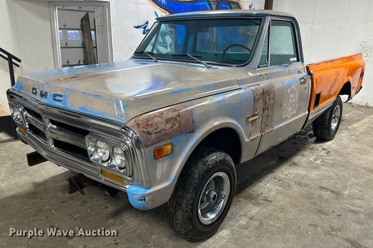 image for item NM9235 1969 GMC 1500 Custom pickup truck