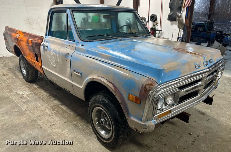 image for item NM9235 1969 GMC 1500 Custom pickup truck
