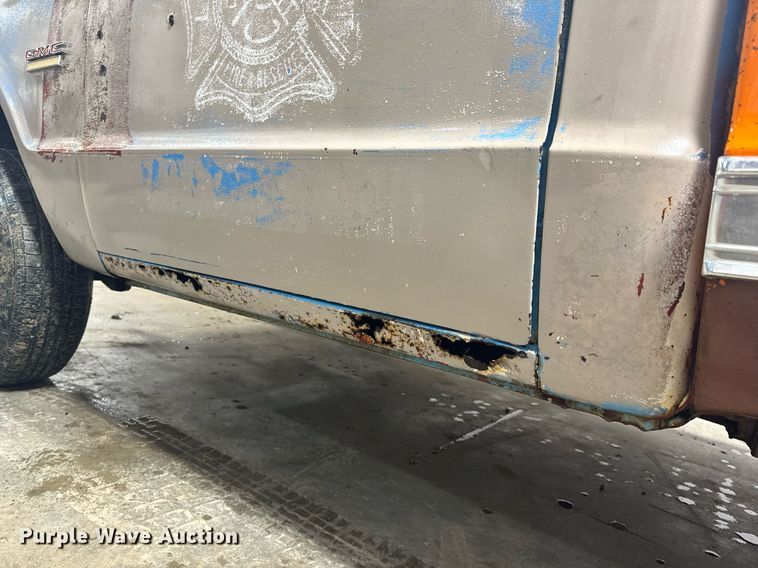 image for item NM9235 1969 GMC 1500 Custom pickup truck