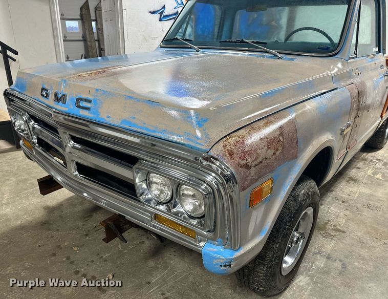 image for item NM9235 1969 GMC 1500 Custom pickup truck