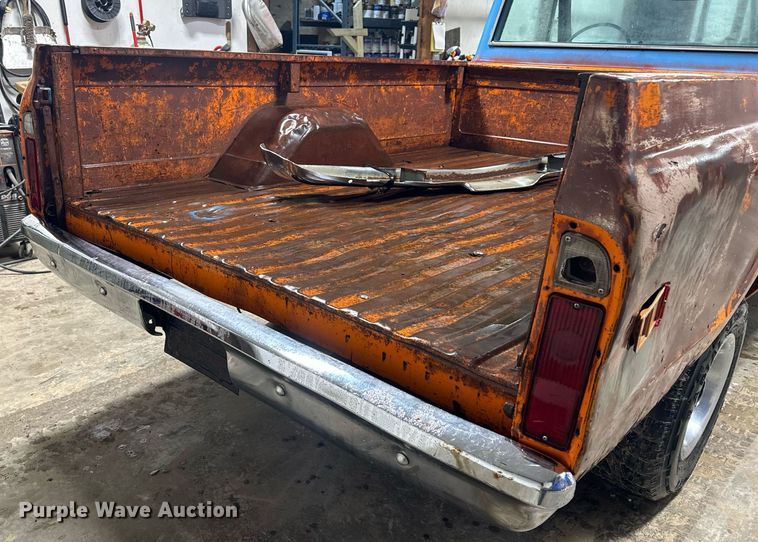 image for item NM9235 1969 GMC 1500 Custom pickup truck