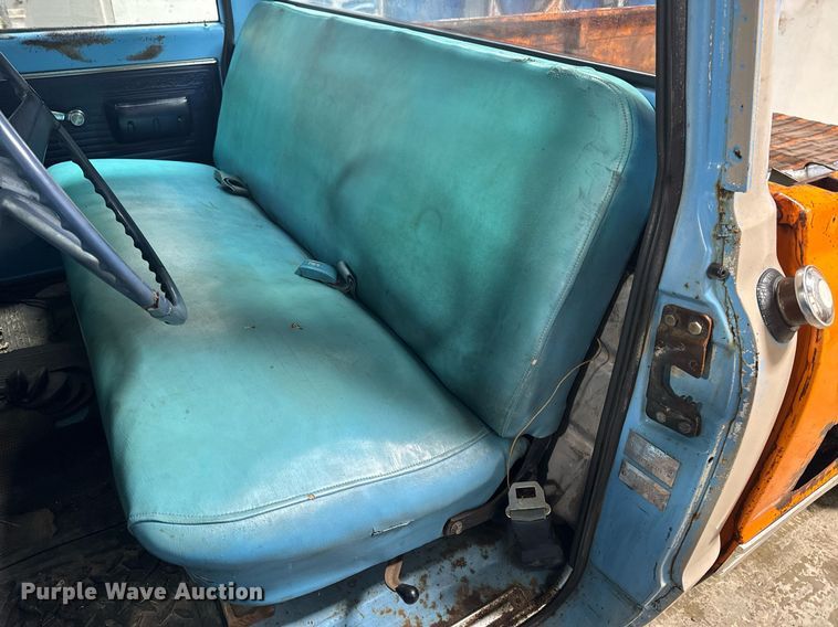 image for item NM9235 1969 GMC 1500 Custom pickup truck