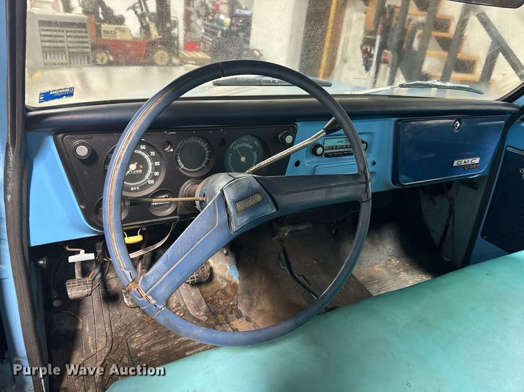 image for item NM9235 1969 GMC 1500 Custom pickup truck