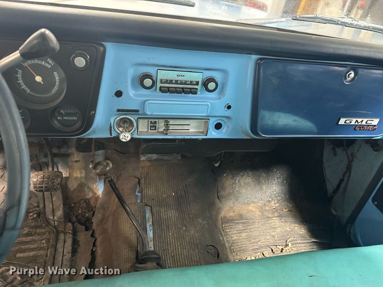 image for item NM9235 1969 GMC 1500 Custom pickup truck