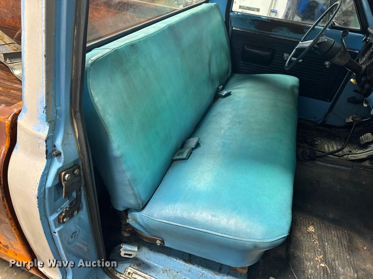 image for item NM9235 1969 GMC 1500 Custom pickup truck