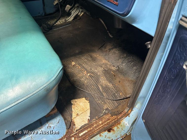 image for item NM9235 1969 GMC 1500 Custom pickup truck