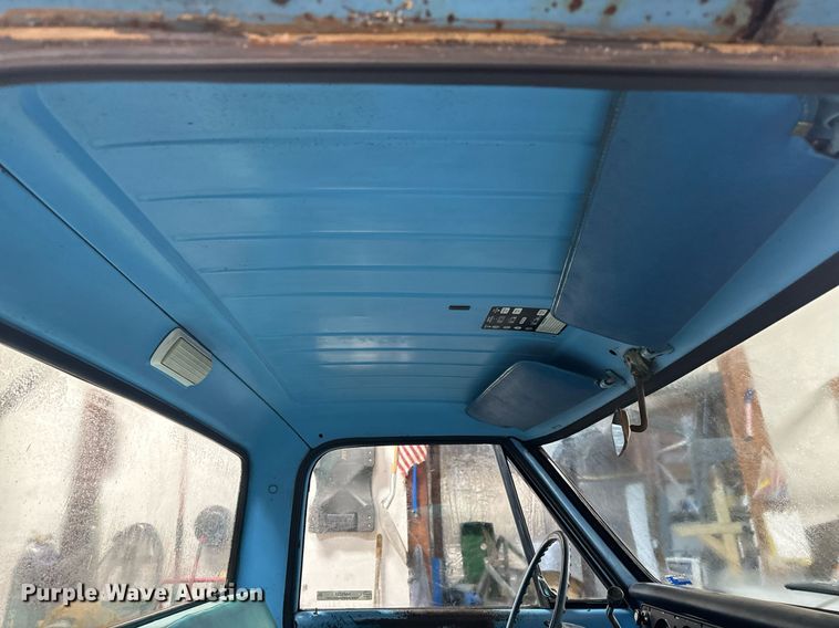 image for item NM9235 1969 GMC 1500 Custom pickup truck