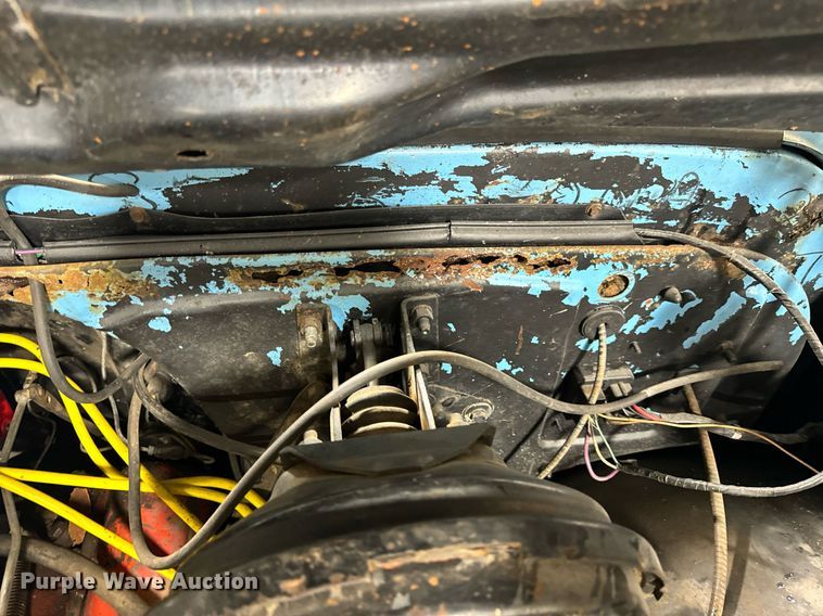 image for item NM9235 1969 GMC 1500 Custom pickup truck