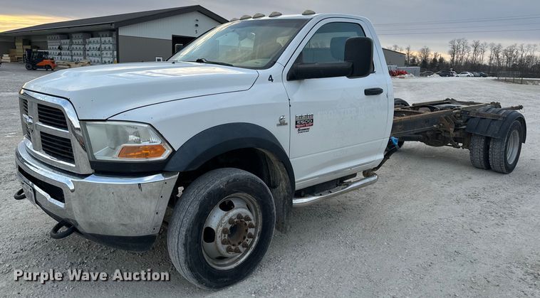 image for item NM9236 2011 Dodge Ram 5500HD truck cab and chassis