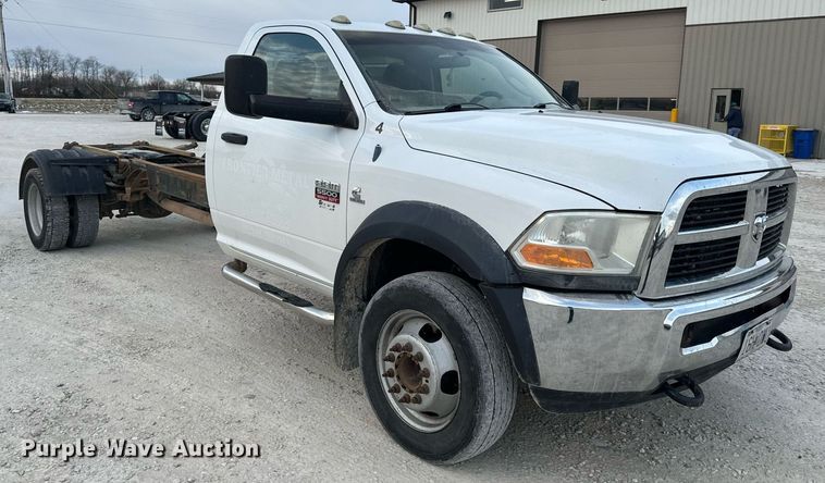 image for item NM9236 2011 Dodge Ram 5500HD truck cab and chassis