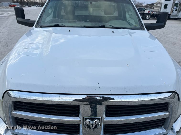 image for item NM9236 2011 Dodge Ram 5500HD truck cab and chassis