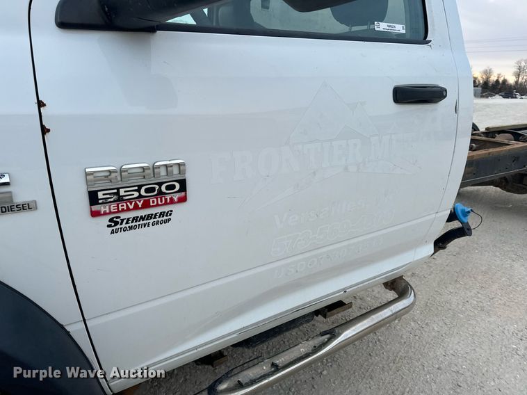 image for item NM9236 2011 Dodge Ram 5500HD truck cab and chassis