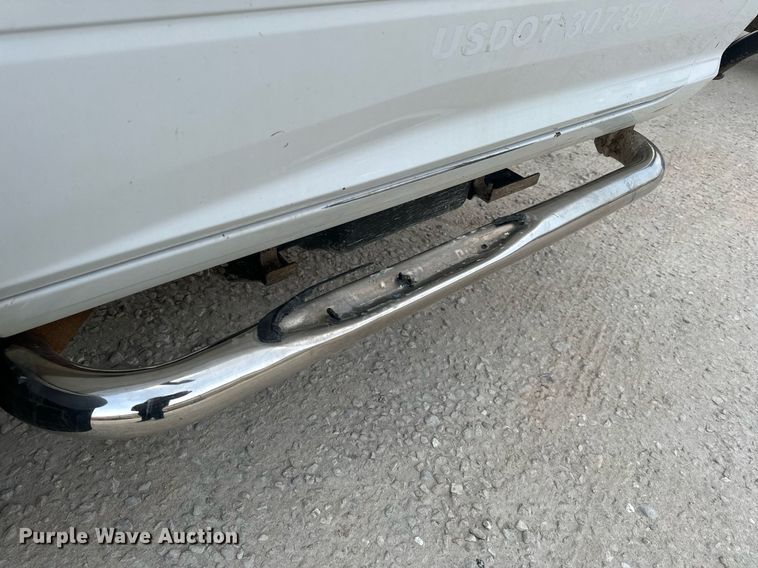 image for item NM9236 2011 Dodge Ram 5500HD truck cab and chassis