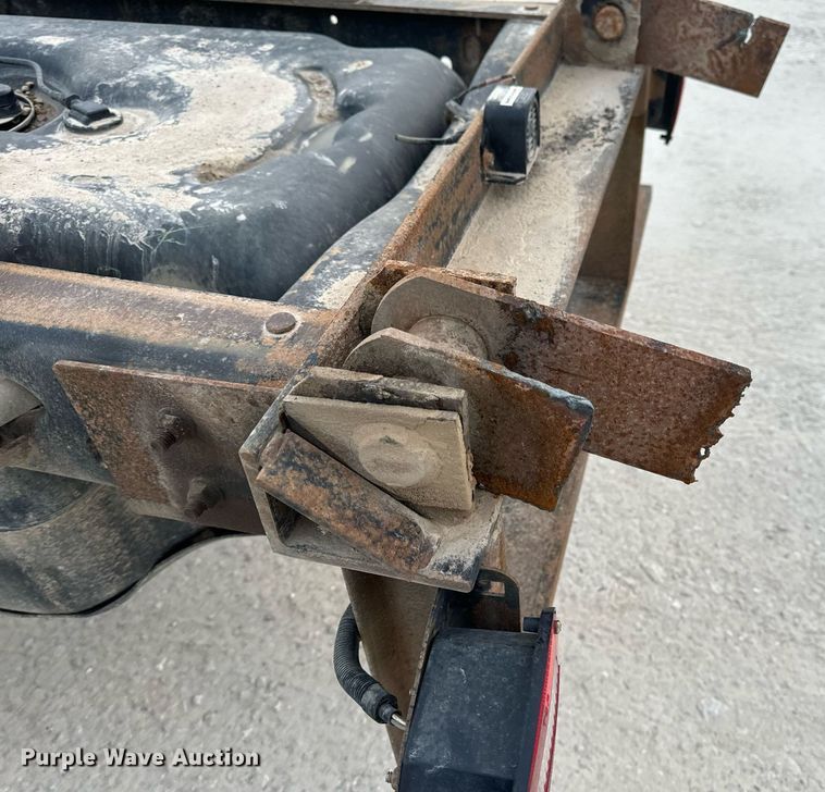 image for item NM9236 2011 Dodge Ram 5500HD truck cab and chassis