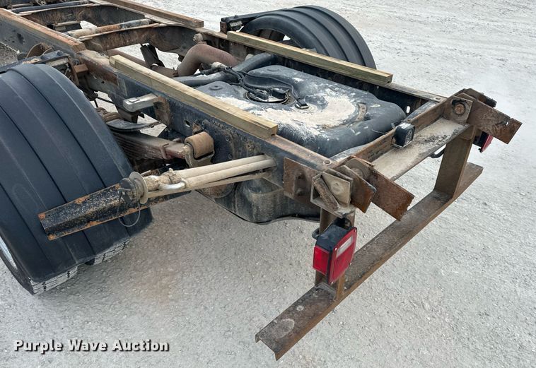 image for item NM9236 2011 Dodge Ram 5500HD truck cab and chassis