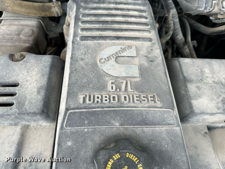 image for item NM9236 2011 Dodge Ram 5500HD truck cab and chassis