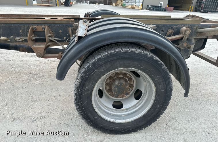 image for item NM9236 2011 Dodge Ram 5500HD truck cab and chassis