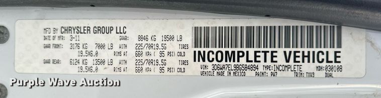 image for item NM9236 2011 Dodge Ram 5500HD truck cab and chassis