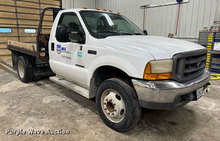 image for item NM9237 2000 Ford F450 Super Duty XL flatbed truck