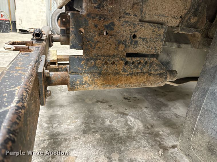 image for item NM9237 2000 Ford F450 Super Duty XL flatbed truck