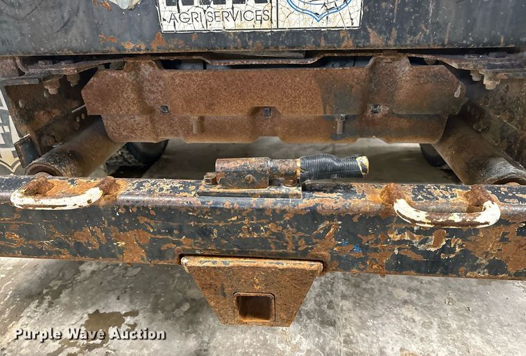 image for item NM9237 2000 Ford F450 Super Duty XL flatbed truck