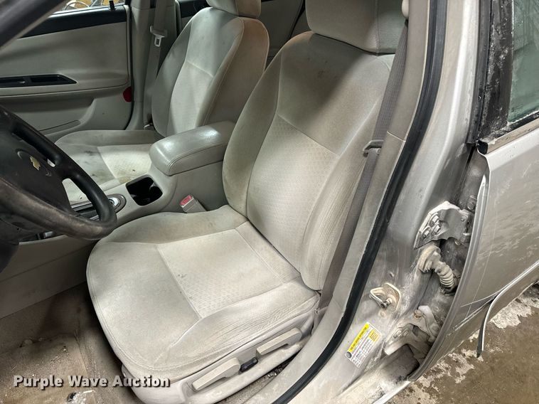 image for item NM9238 2008 Chevrolet Impala LS 