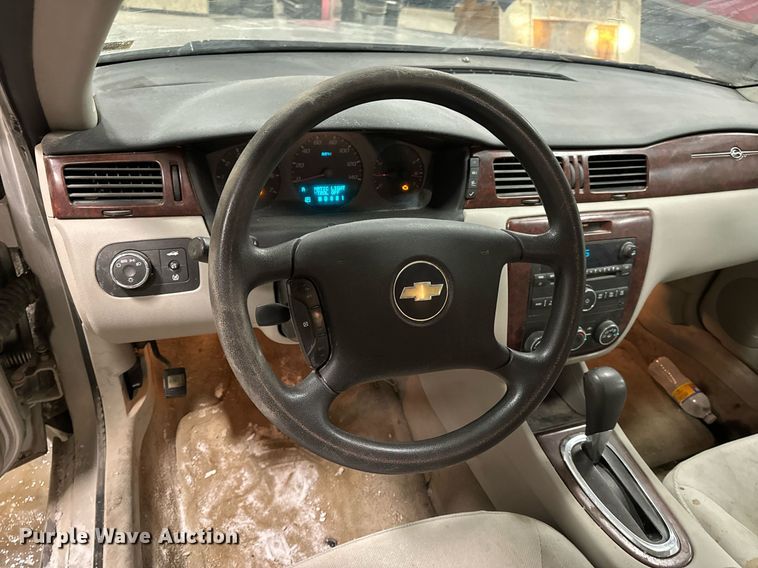 image for item NM9238 2008 Chevrolet Impala LS 