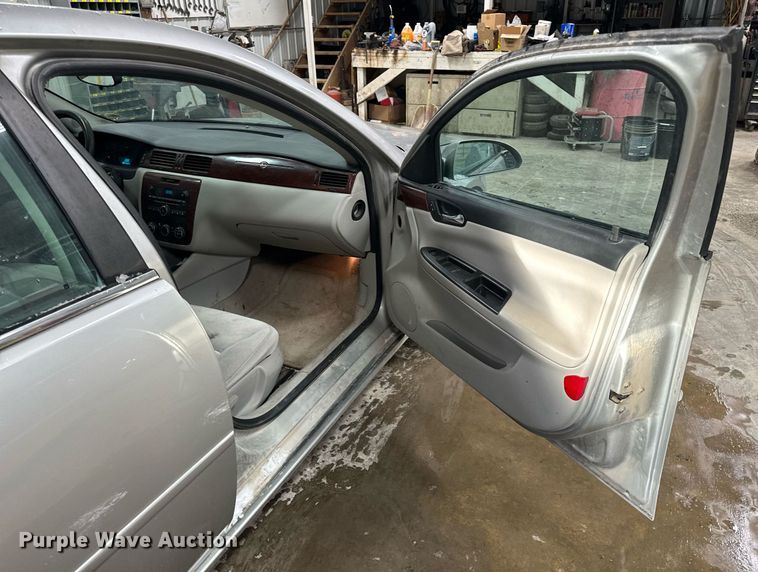 image for item NM9238 2008 Chevrolet Impala LS 