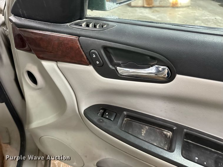 image for item NM9238 2008 Chevrolet Impala LS 