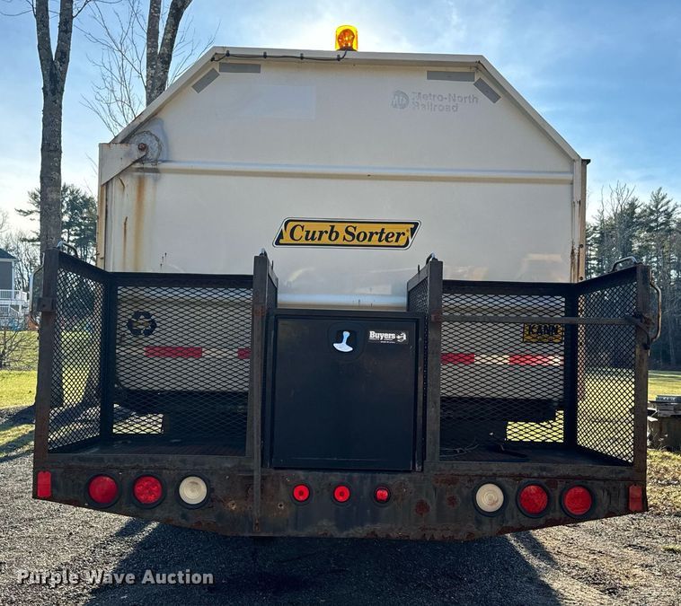 image for item NN9357 2014 International  DuraStar 4300 refuse truck