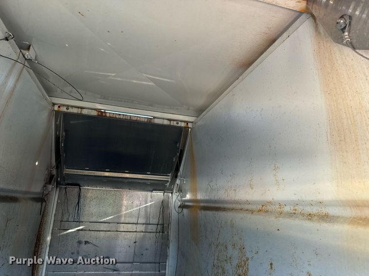 image for item NN9357 2014 International  DuraStar 4300 refuse truck