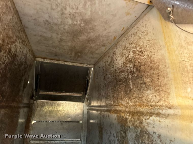 image for item NN9357 2014 International  DuraStar 4300 refuse truck