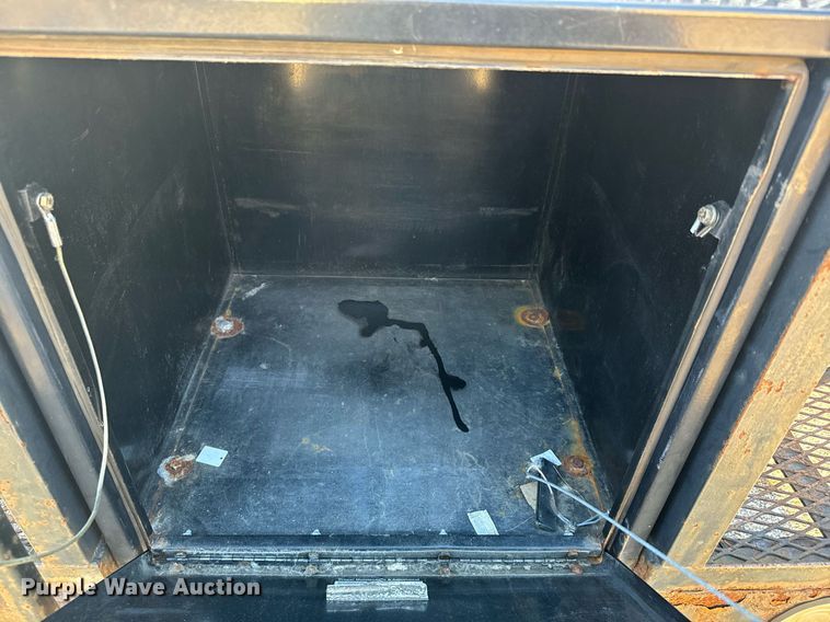 image for item NN9357 2014 International  DuraStar 4300 refuse truck