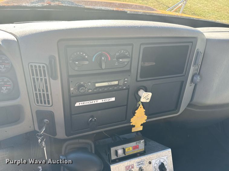 image for item NN9357 2014 International  DuraStar 4300 refuse truck