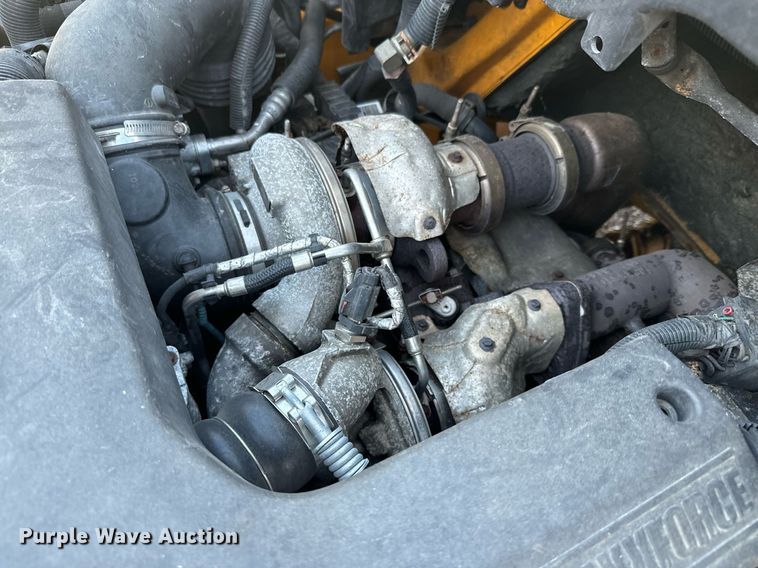 image for item NN9357 2014 International  DuraStar 4300 refuse truck