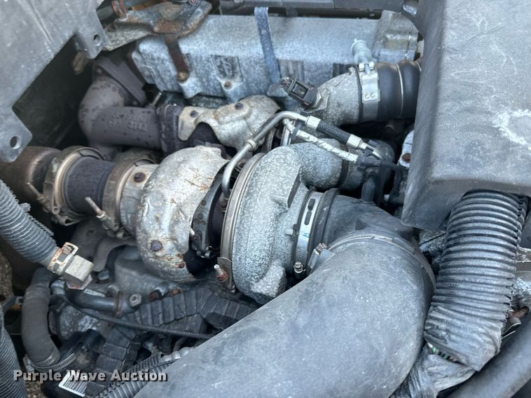 image for item NN9357 2014 International  DuraStar 4300 refuse truck