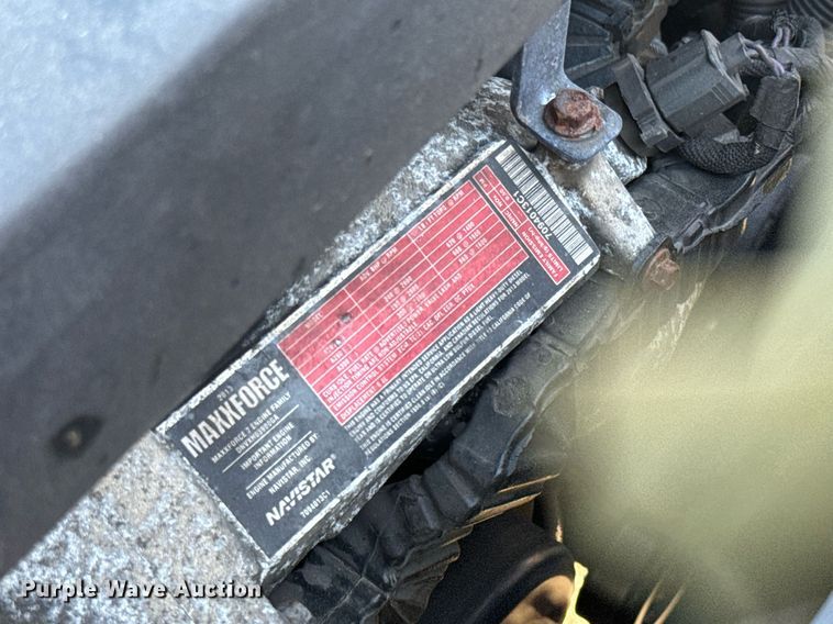 image for item NN9357 2014 International  DuraStar 4300 refuse truck