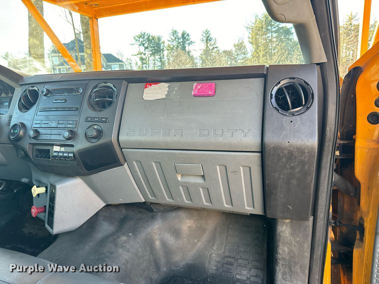 image for item NN9358 2011 Ford F750 Super Duty Crew Cab flatbed truck