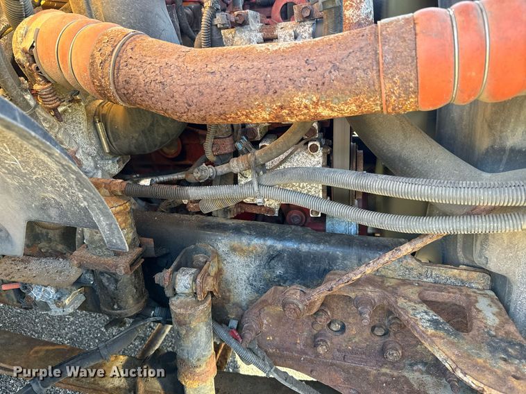 image for item NN9358 2011 Ford F750 Super Duty Crew Cab flatbed truck