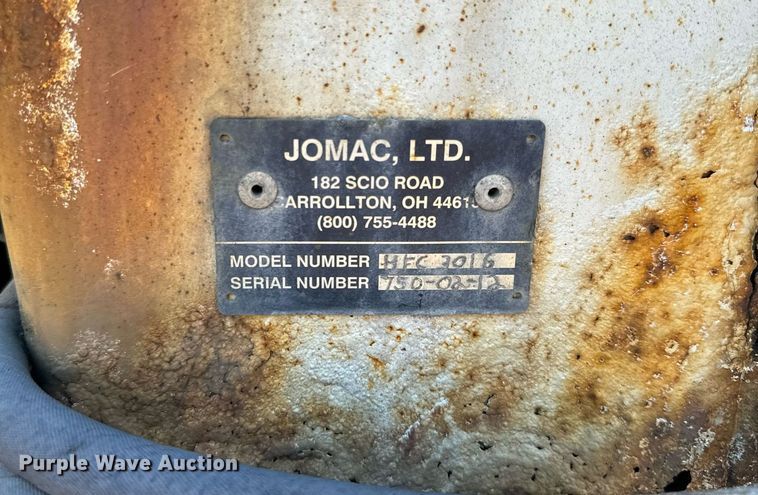 image for item NN9358 2011 Ford F750 Super Duty Crew Cab flatbed truck