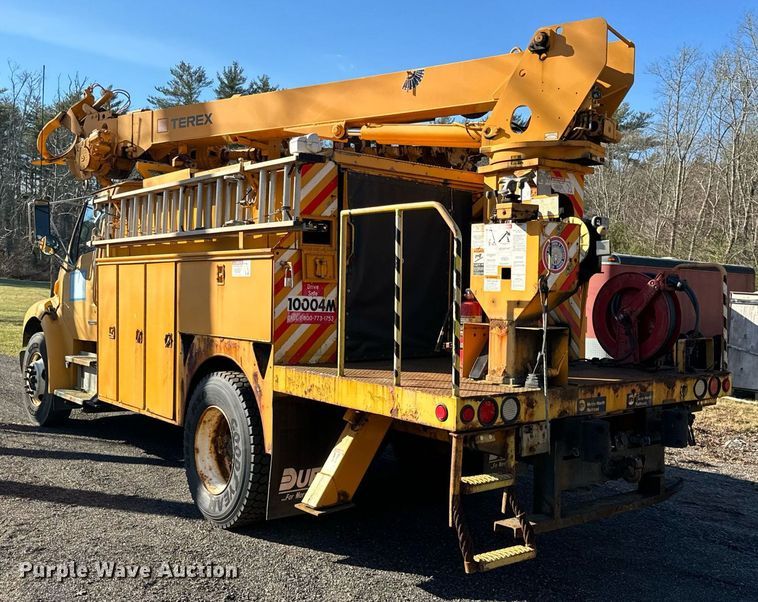 image for item NN9359 2009 Sterling  Acterra digger derrick truck