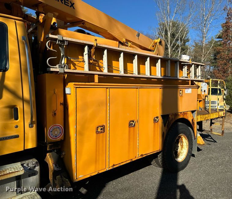 image for item NN9359 2009 Sterling  Acterra digger derrick truck