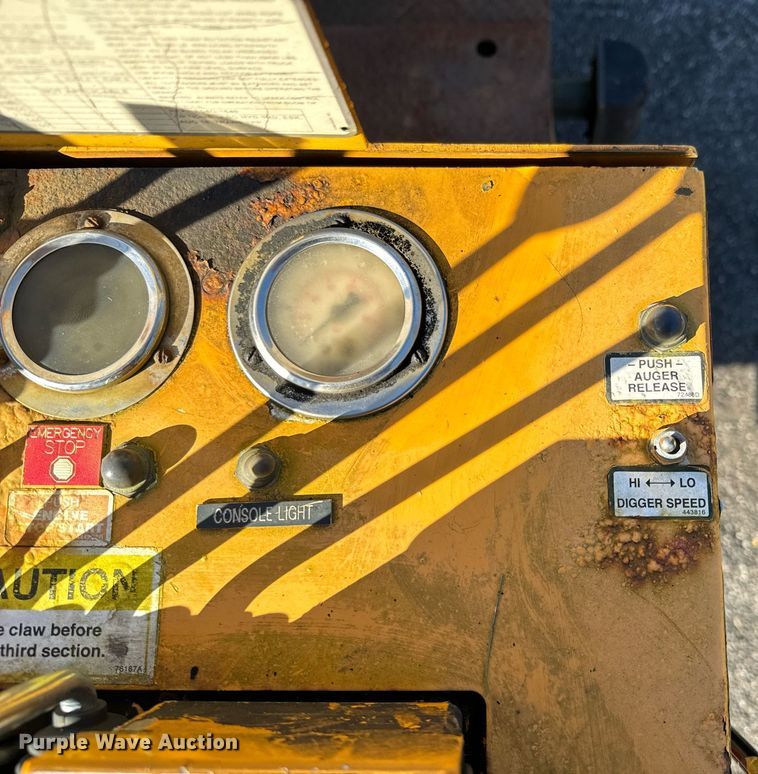 image for item NN9359 2009 Sterling  Acterra digger derrick truck