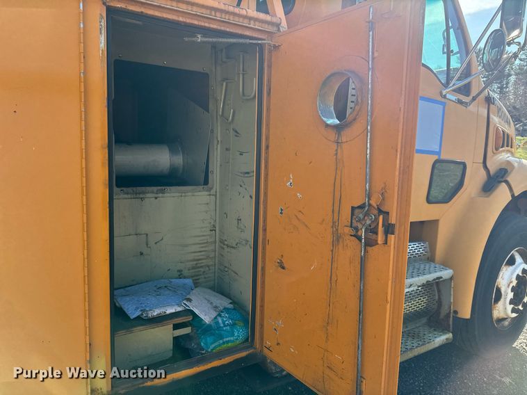 image for item NN9359 2009 Sterling  Acterra digger derrick truck