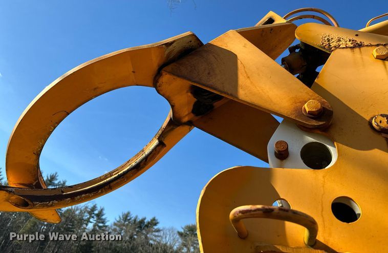 image for item NN9359 2009 Sterling  Acterra digger derrick truck