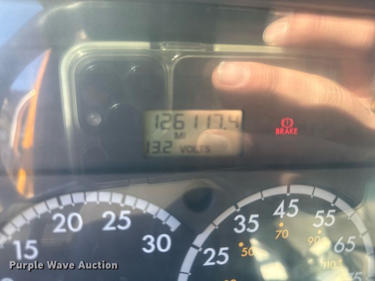 image for item NN9359 2009 Sterling  Acterra digger derrick truck