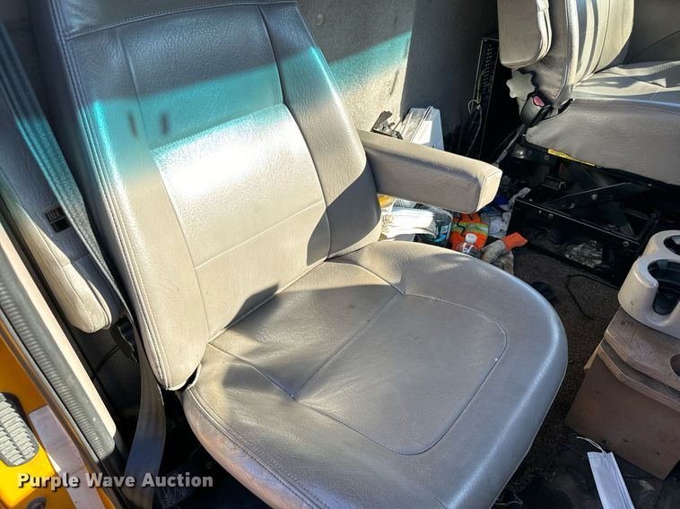 image for item NN9359 2009 Sterling  Acterra digger derrick truck