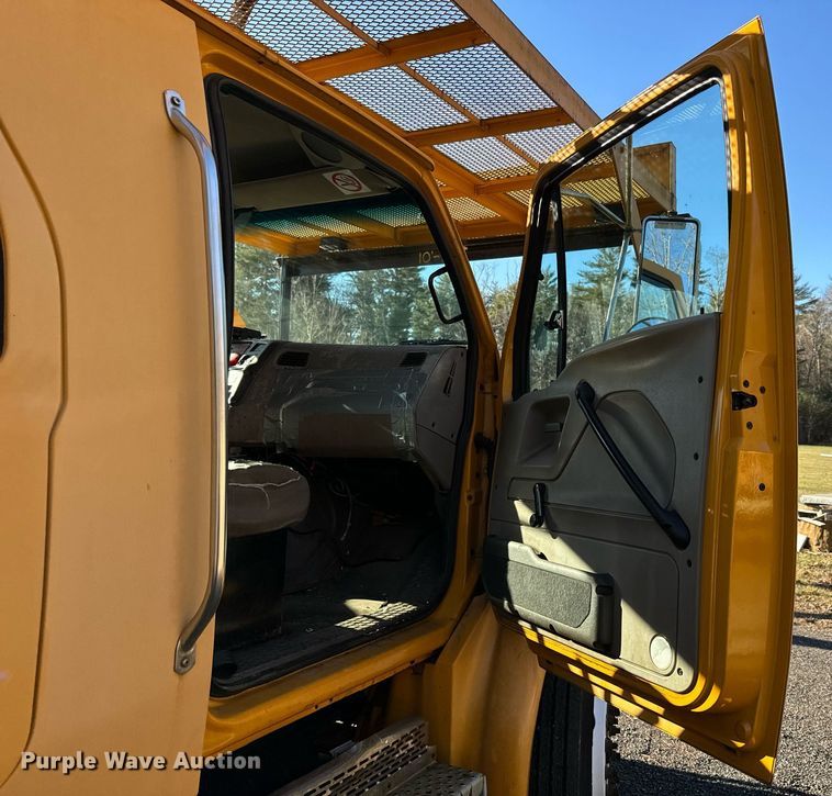 image for item NN9360 2008 Sterling Acterra Crew Cab flatbed truck