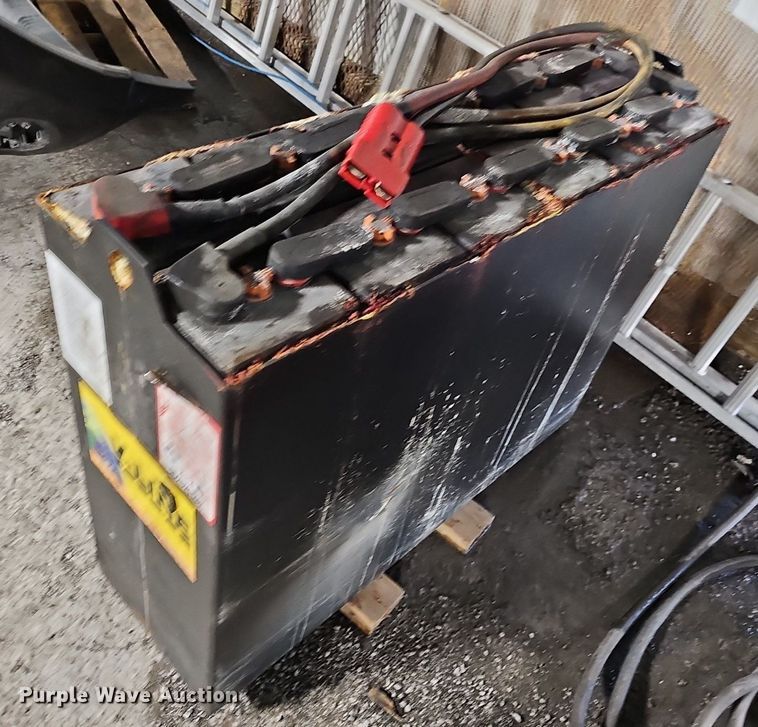 image for item NP9340 Nissan  OR35 forklift